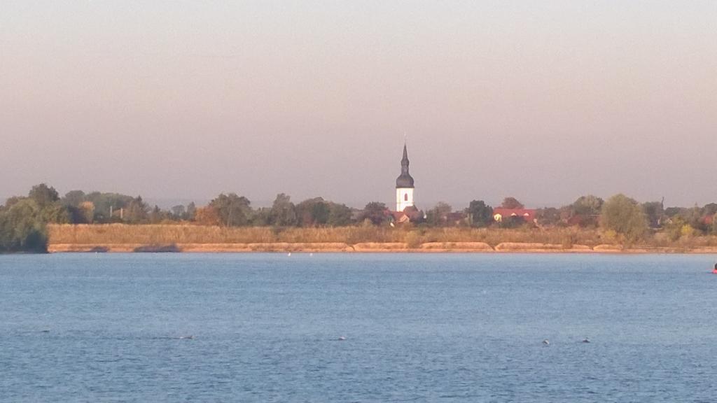Ferienhaus Im Gaenseried Ерфурт Екстериор снимка