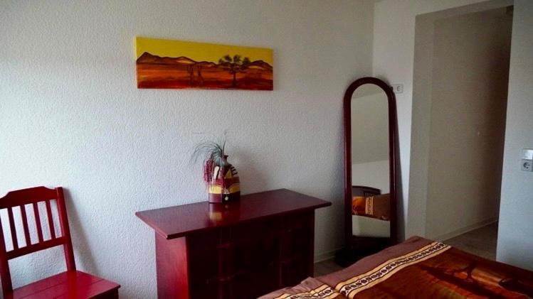 Ferienhaus Im Gaenseried Ерфурт Екстериор снимка