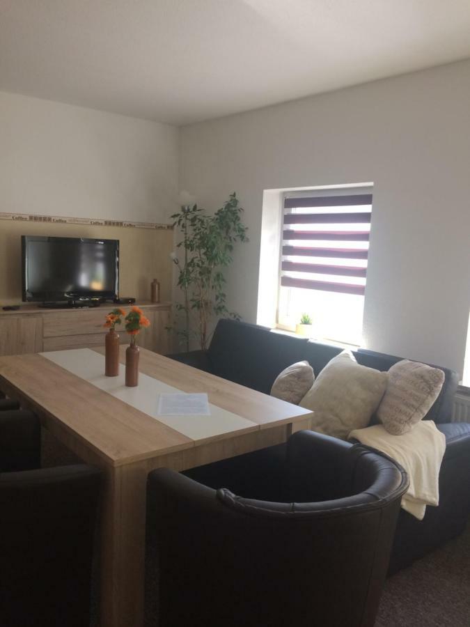 Ferienhaus Im Gaenseried Ерфурт Екстериор снимка