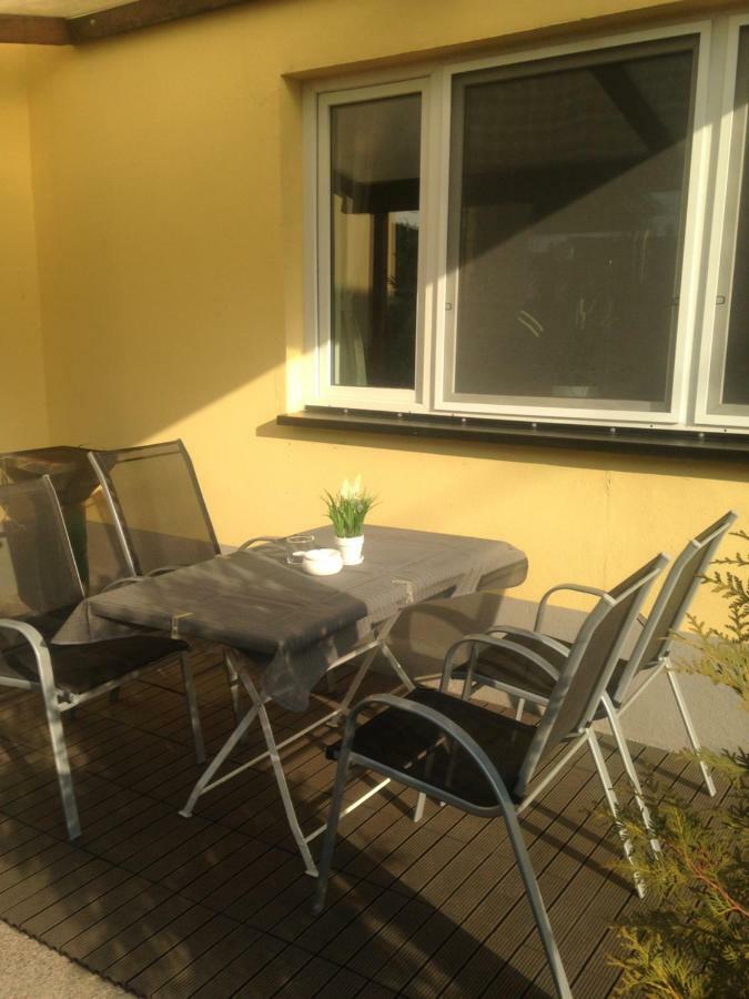 Ferienhaus Im Gaenseried Ерфурт Екстериор снимка